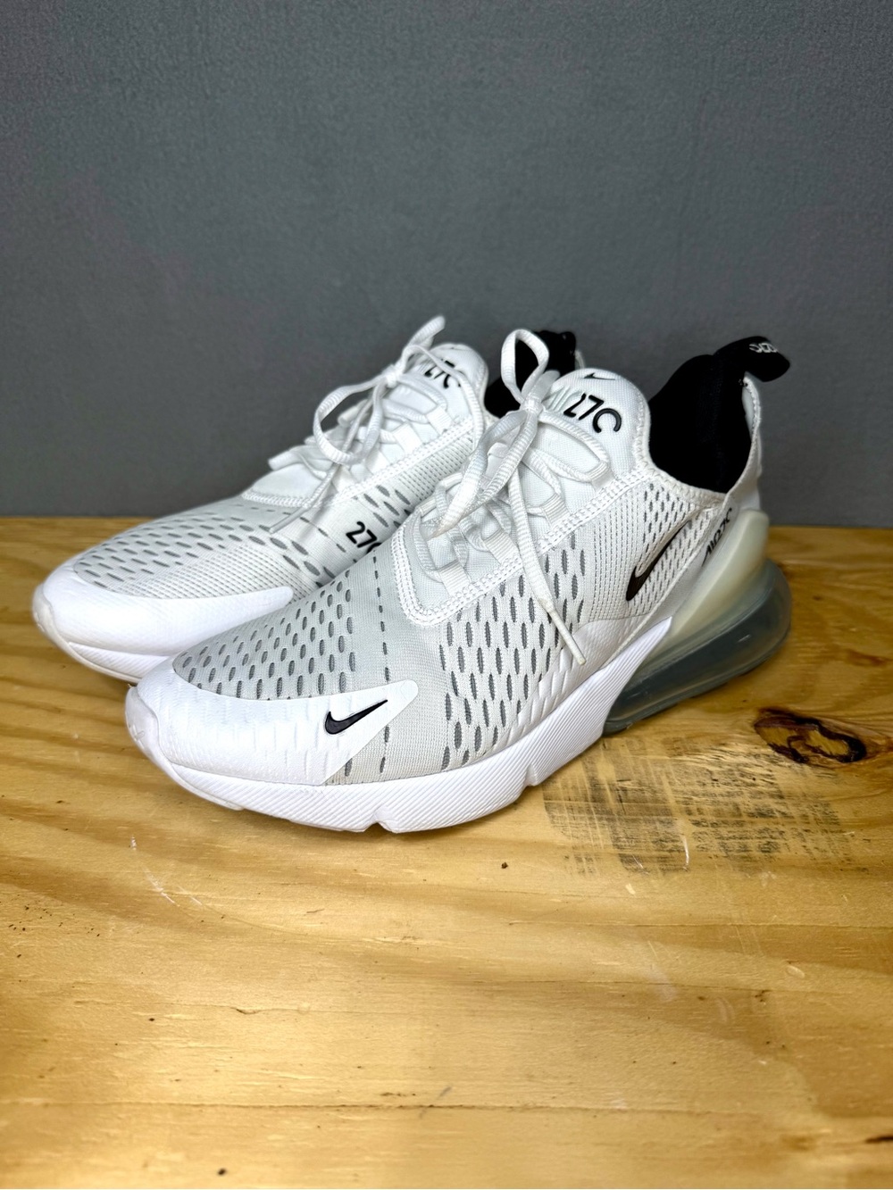 Nike Air Max 270 AH8050-100 White/Black Men’s Low Top Sz 8.5